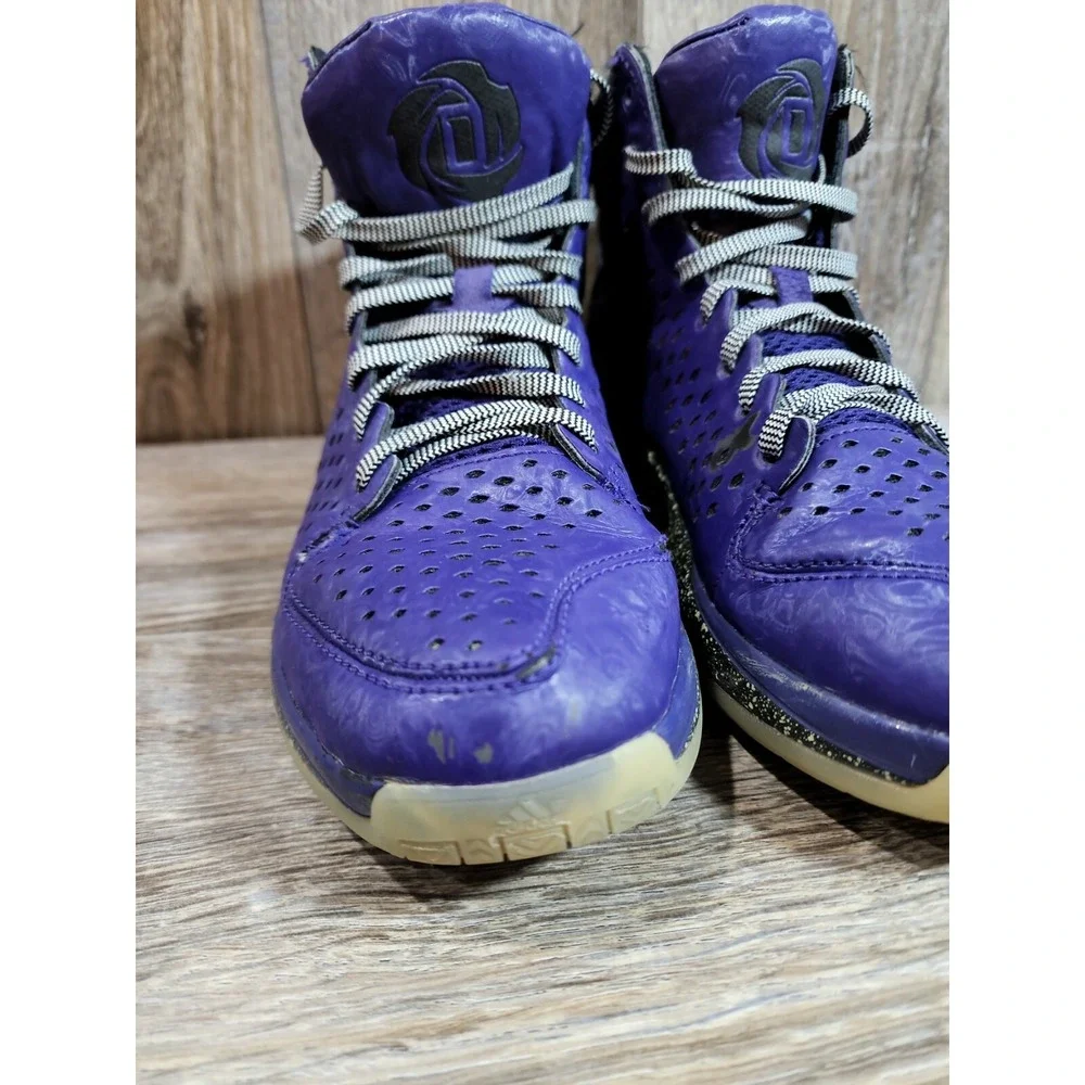 Adidas Rose 3‎ Nightmare Before Christmas Size 6